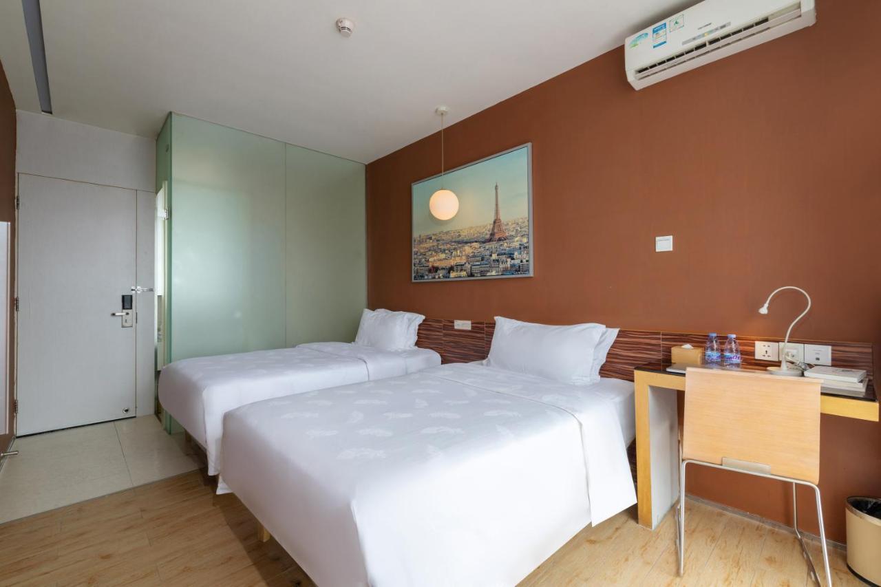 Shenzhen Dongmen Colour Hotel Екстер'єр фото