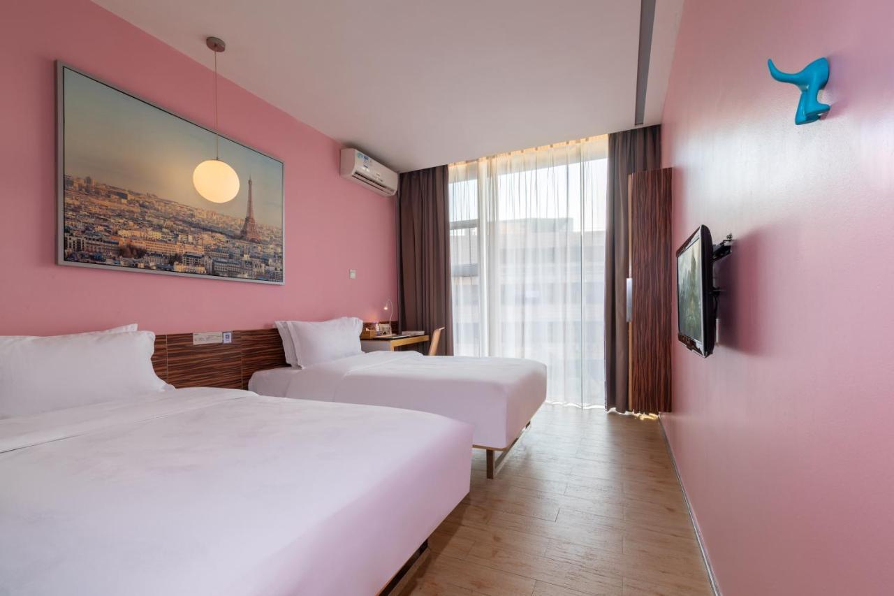 Shenzhen Dongmen Colour Hotel Екстер'єр фото