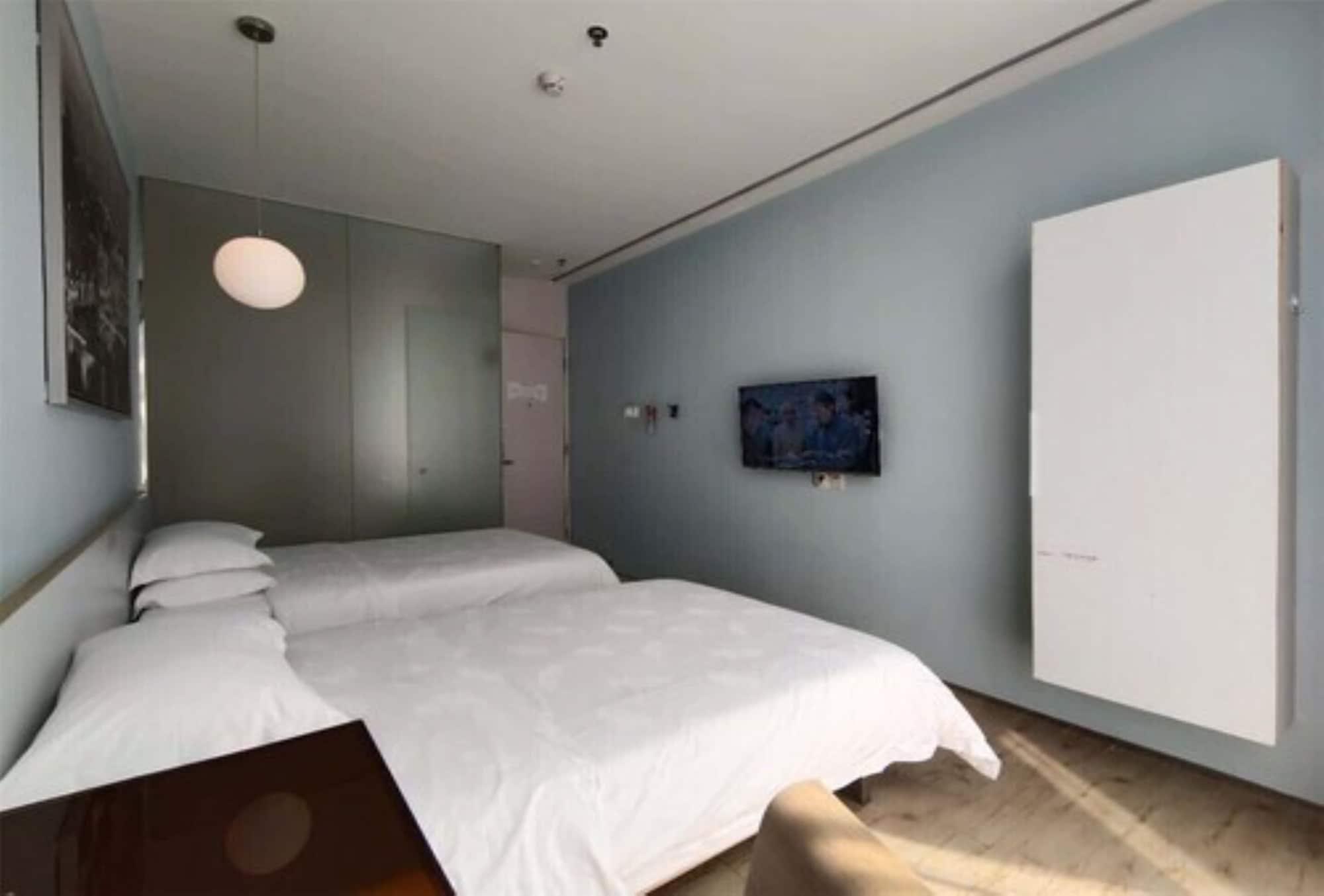 Shenzhen Dongmen Colour Hotel Екстер'єр фото