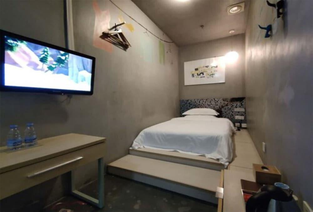 Shenzhen Dongmen Colour Hotel Екстер'єр фото