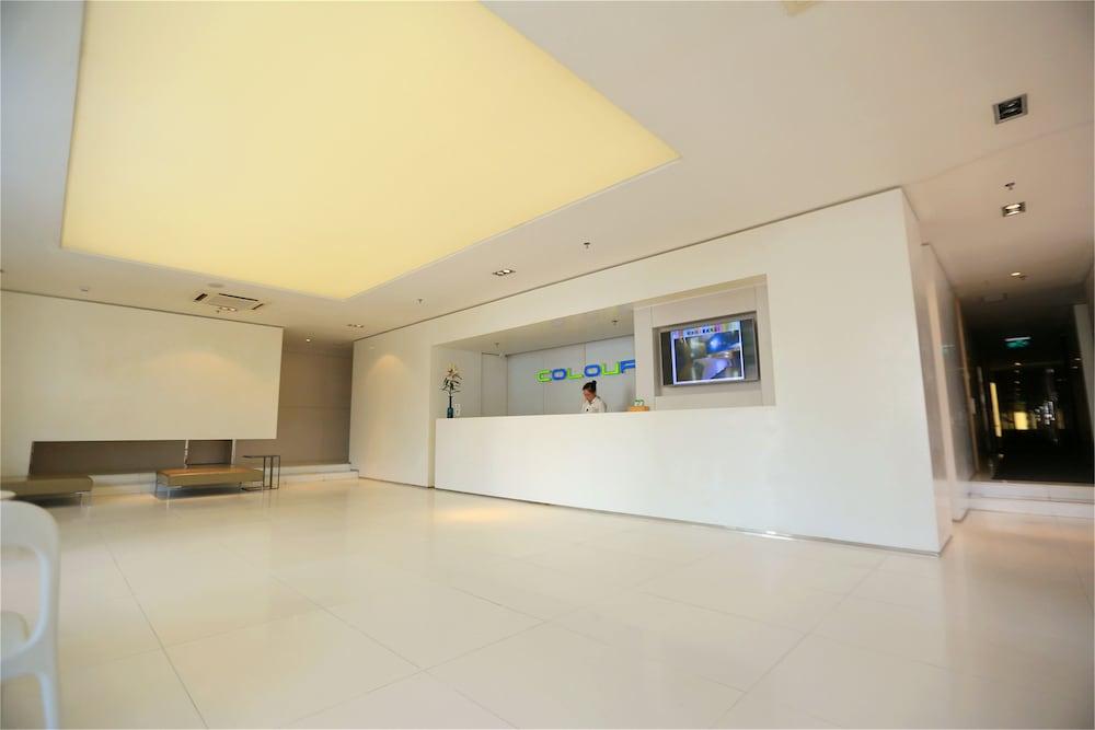 Shenzhen Dongmen Colour Hotel Екстер'єр фото