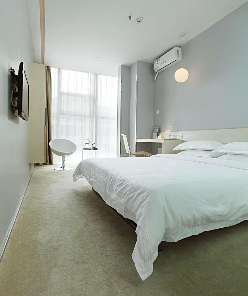 Shenzhen Dongmen Colour Hotel Екстер'єр фото