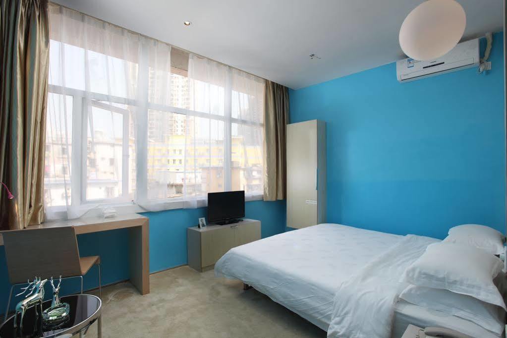 Shenzhen Dongmen Colour Hotel Екстер'єр фото